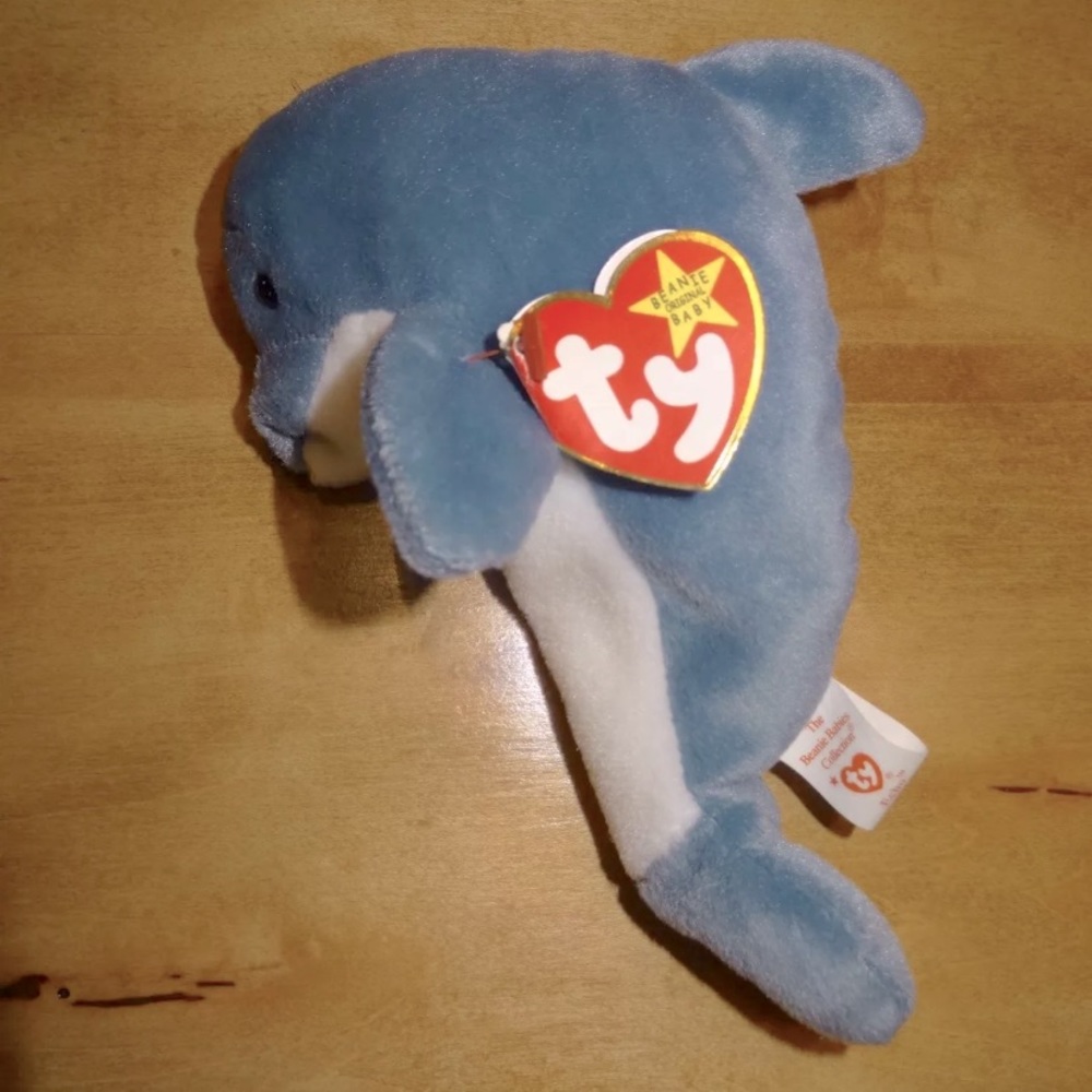 Ty Beanie Baby Echo the Dolphin ~ MWMT ~ 1996